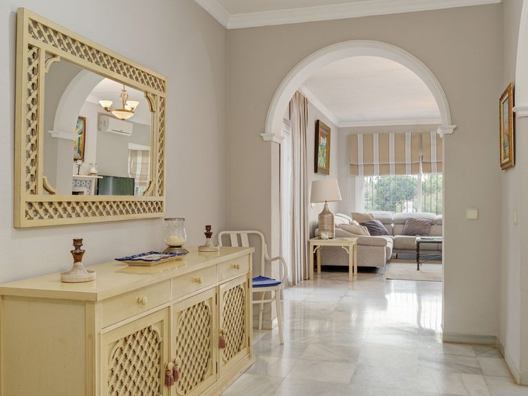Villa for Sale in Mijas Golf, Malaga 16