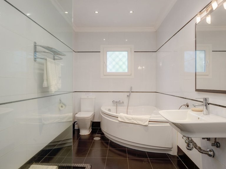 Villa for Sale in Mijas Golf, Malaga 21