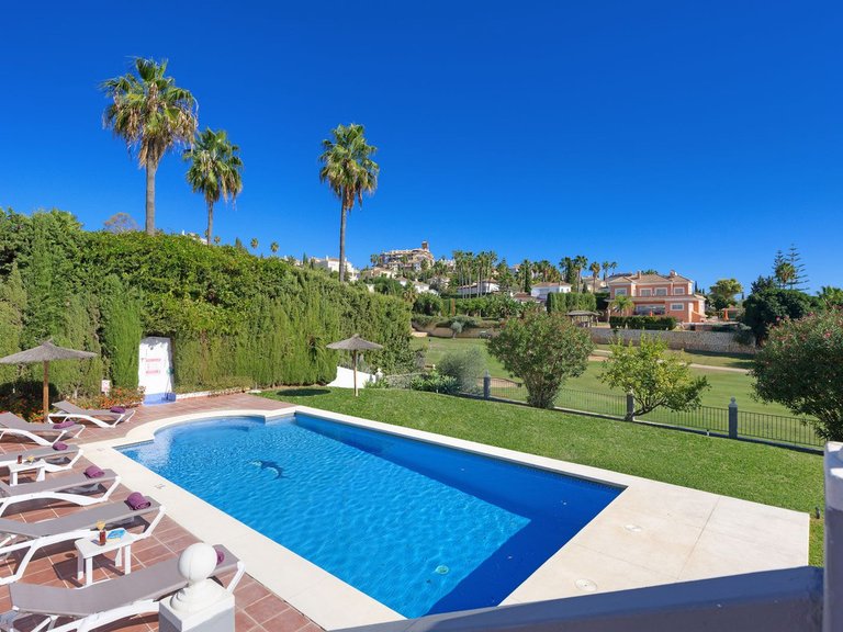 Villa for Sale in Mijas Golf, Malaga 3