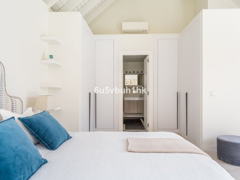 Villa for Sale in Marbella, Malaga 21
