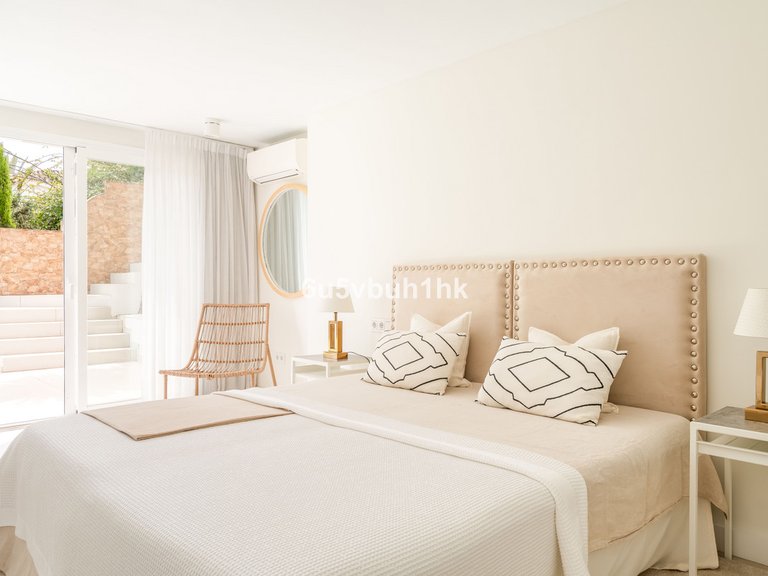 Villa for Sale in Marbella, Malaga 23
