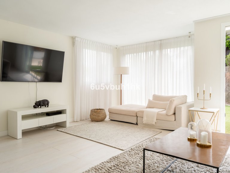 Villa for Sale in Marbella, Malaga 27