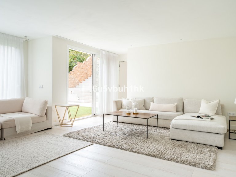 Villa for Sale in Marbella, Malaga 28