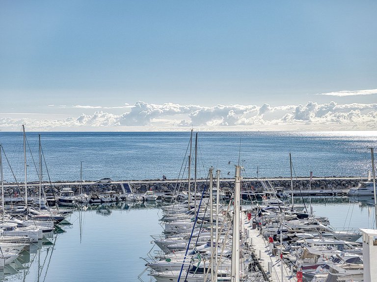 Apartment for Sale in Puerto Banús, Malaga 26
