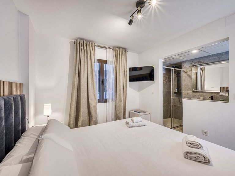 Apartment for Sale in Puerto Banús, Malaga 33