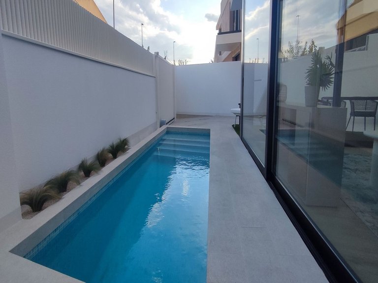 Villa for Sale in Torre De La Horadada, Alicante 4