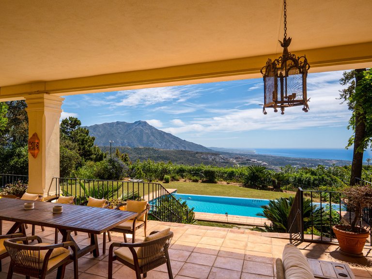 Villa for Sale in La Zagaleta, Malaga 3