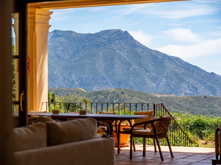 Villa for Sale in La Zagaleta, Malaga 36