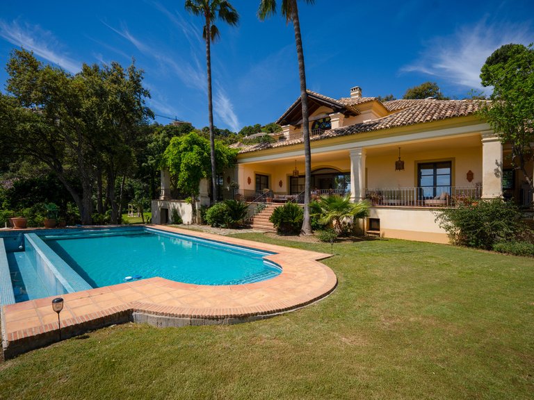 Villa for Sale in La Zagaleta, Malaga 40