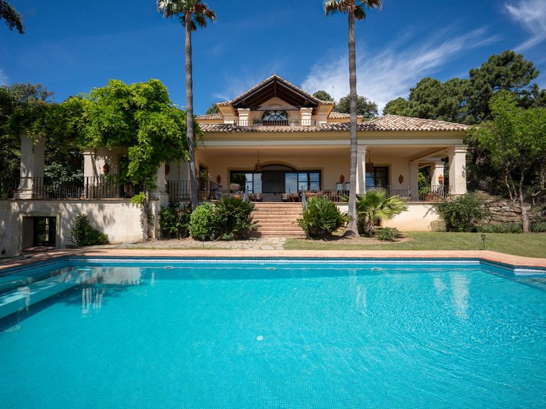 Villa for Sale in La Zagaleta, Malaga 43