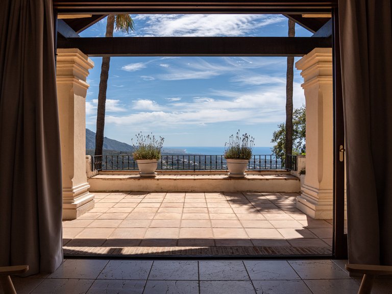Villa for Sale in La Zagaleta, Malaga 5