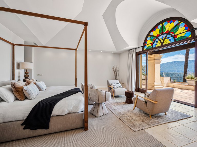 Villa for Sale in La Zagaleta, Malaga 6