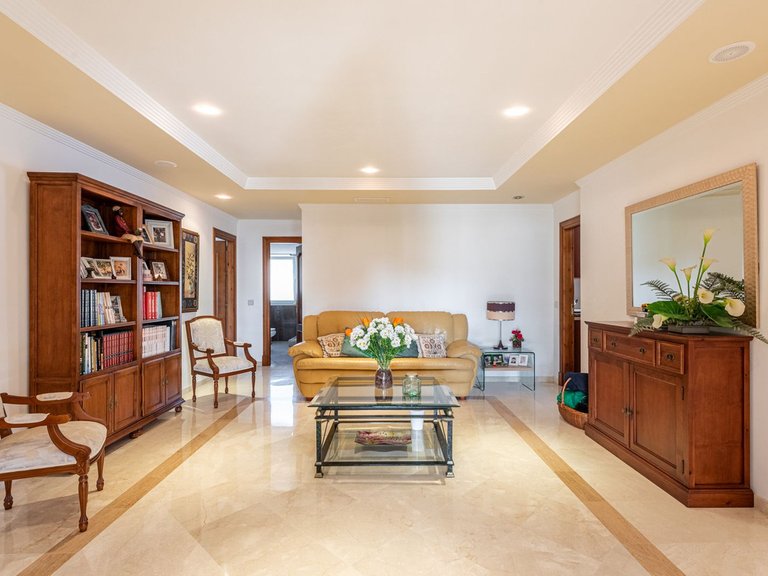 Villa for Sale in San Pedro De Alcántara, Malaga 10