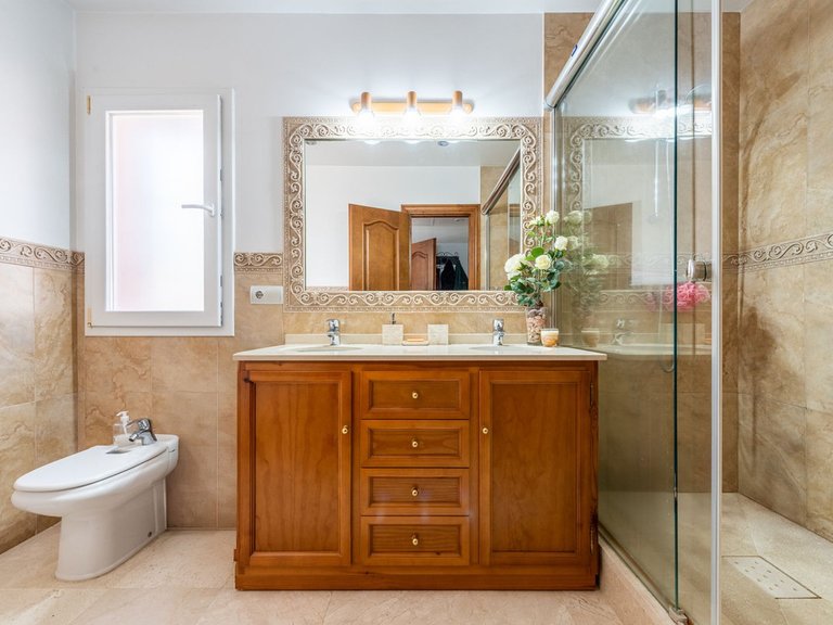 Villa for Sale in San Pedro De Alcántara, Malaga 14