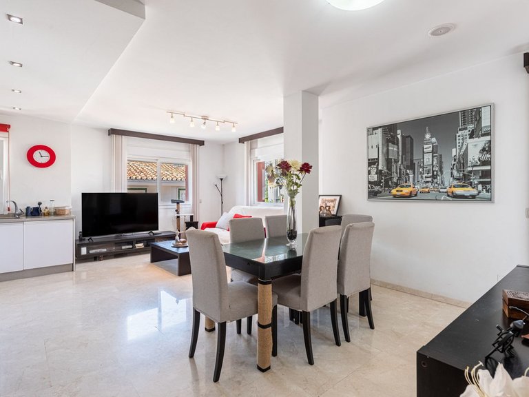 Villa for Sale in San Pedro De Alcántara, Malaga 24