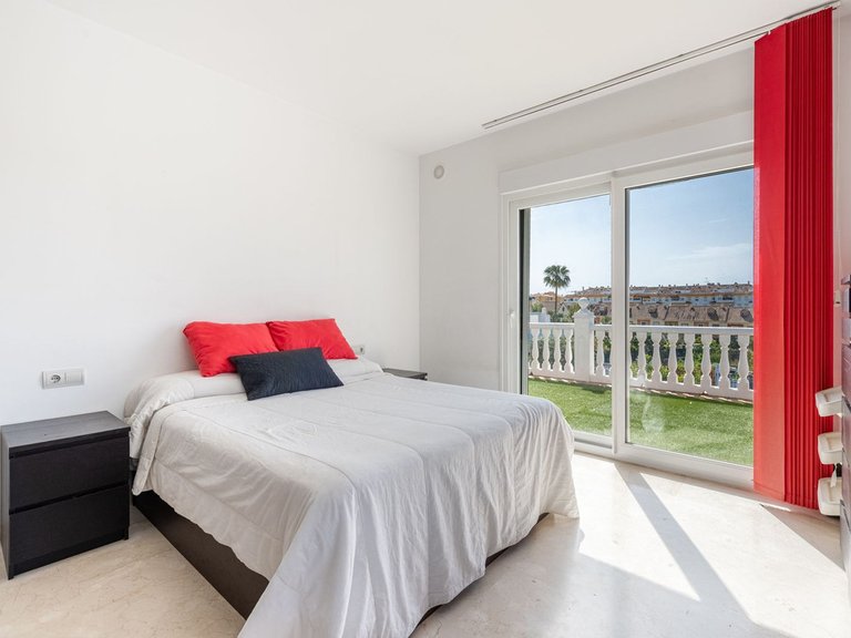 Villa for Sale in San Pedro De Alcántara, Malaga 28