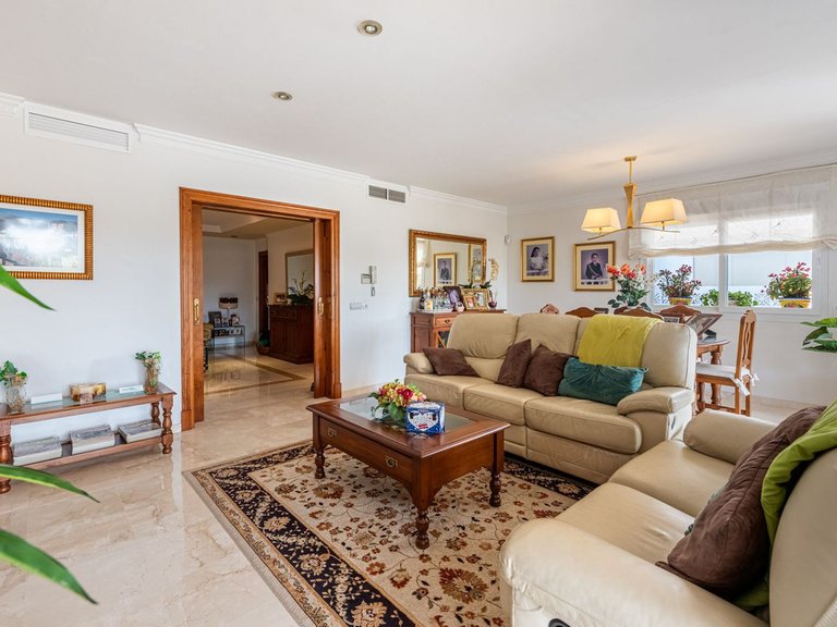 Villa for Sale in San Pedro De Alcántara, Malaga 9