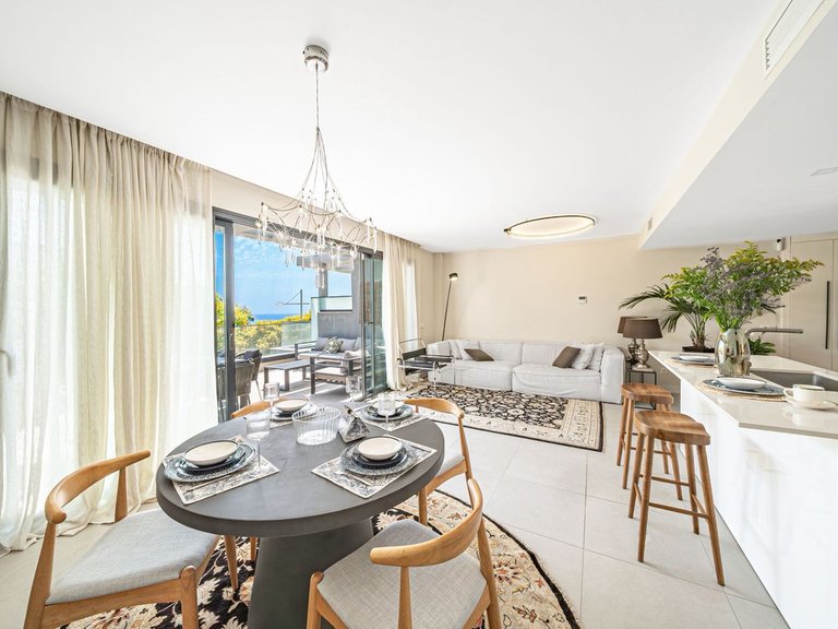Apartment for Sale in Estepona, Malaga 4