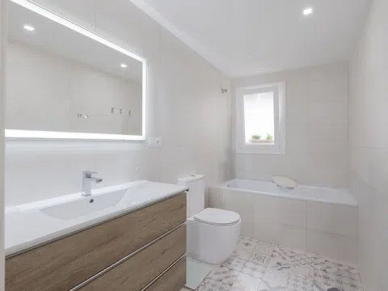 Apartment for Sale in Málaga Centro, Malaga 24