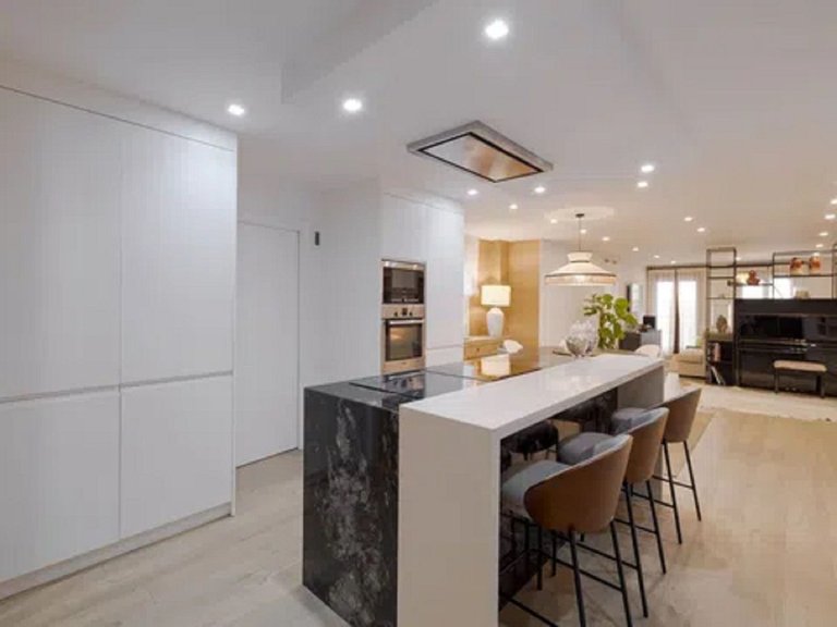 Apartment for Sale in Málaga Centro, Malaga 3