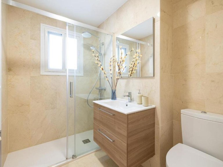 Apartment for Sale in Fuengirola, Malaga 43
