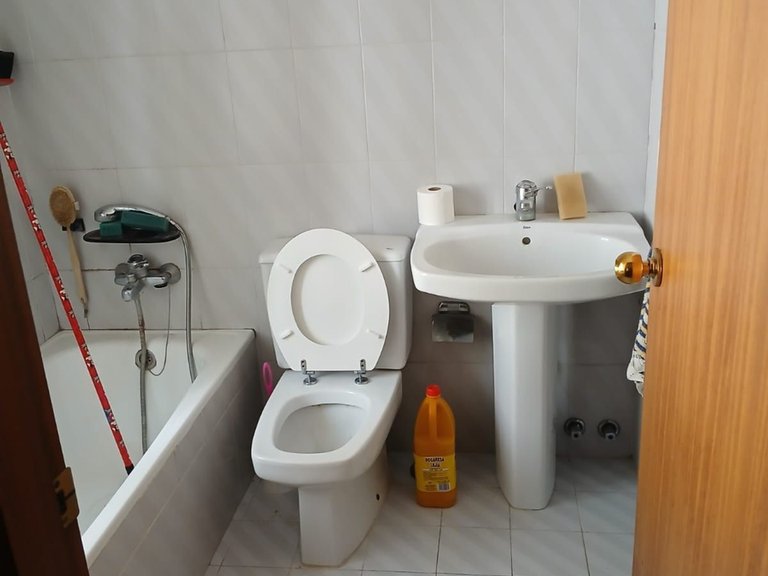 Villa for Sale in Pueblo Nuevo De Guadiaro, Cadiz 20