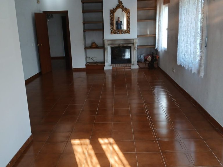 Villa for Sale in Pueblo Nuevo De Guadiaro, Cadiz 22