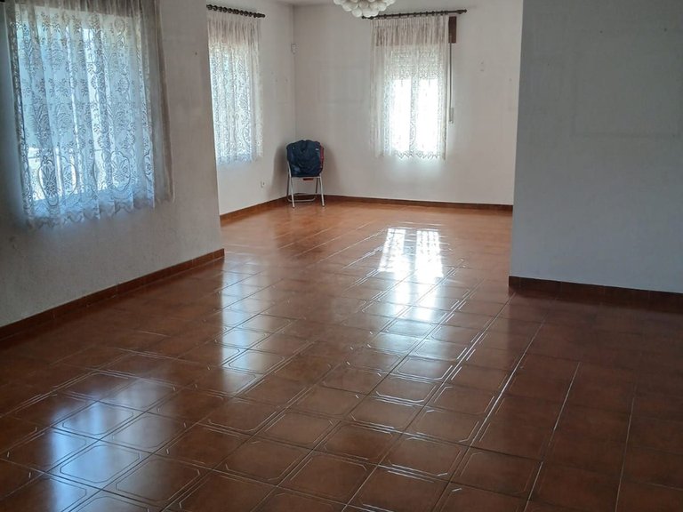 Villa for Sale in Pueblo Nuevo De Guadiaro, Cadiz 29