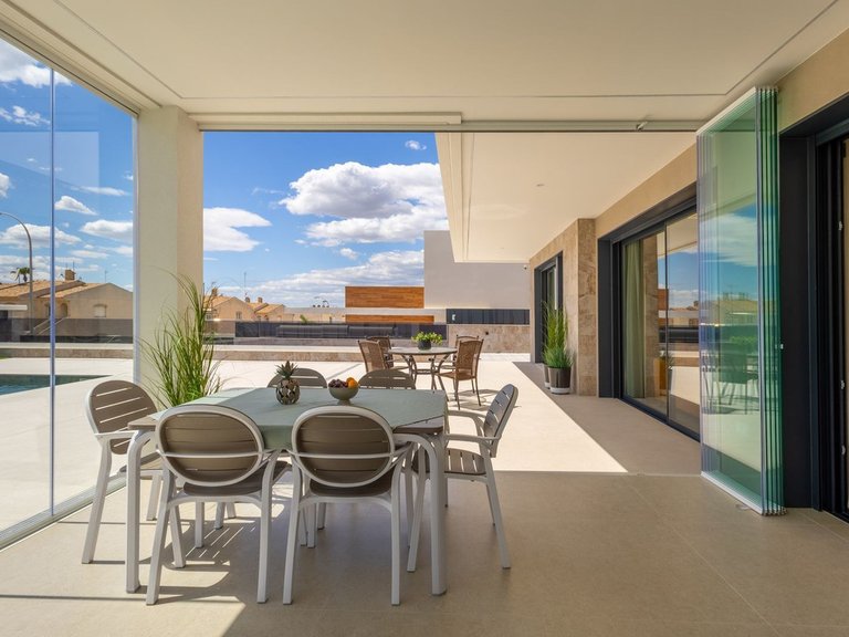 Villa for Sale in Torrevieja, Alicante 24