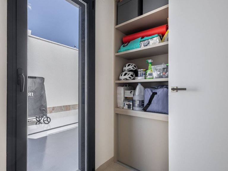 Villa for Sale in Torrevieja, Alicante 30