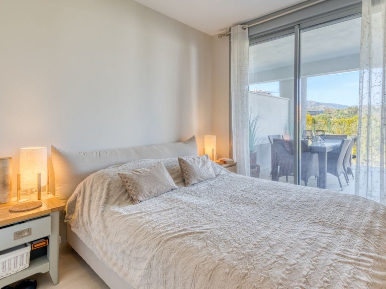 Apartment for Sale in Estepona, Malaga 11