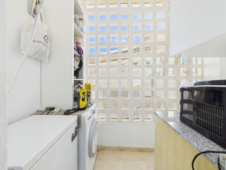 Apartment for Sale in San Roque, Cadiz 11