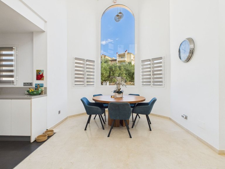 Apartment for Sale in San Roque, Cadiz 12