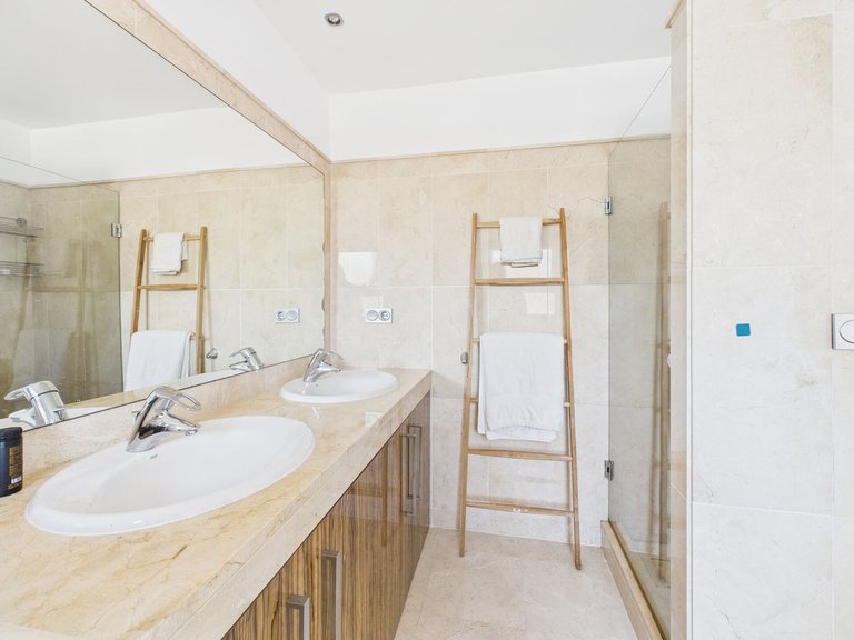 Apartment for Sale in San Roque, Cadiz 17