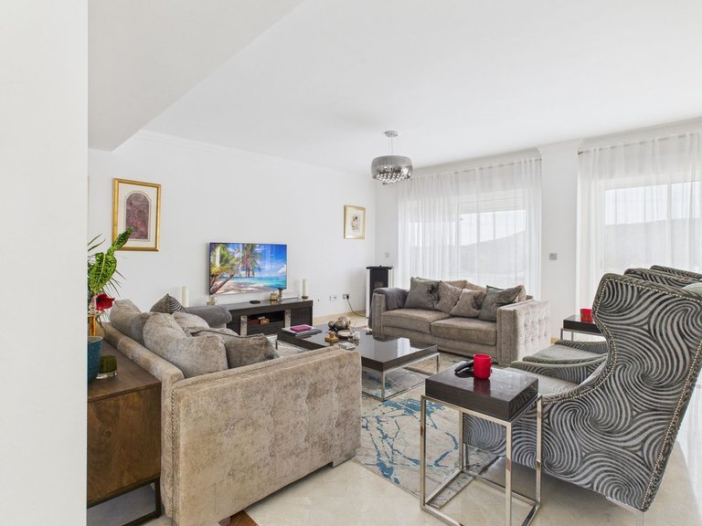 Apartment for Sale in San Roque, Cadiz 3