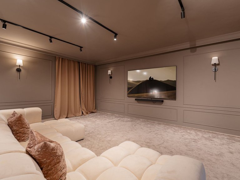 Villa for Sale in Estepona, Malaga 19