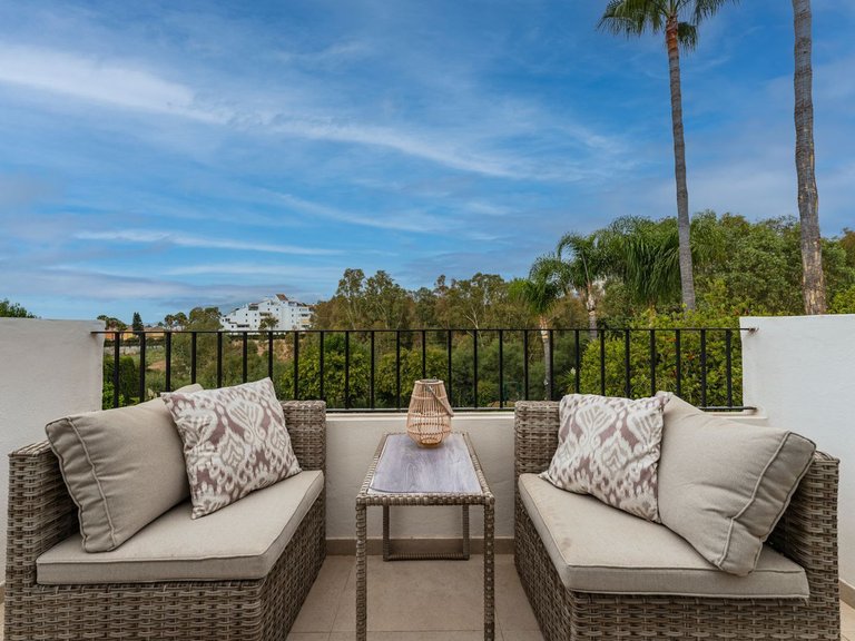 Villa for Sale in Estepona, Malaga 24