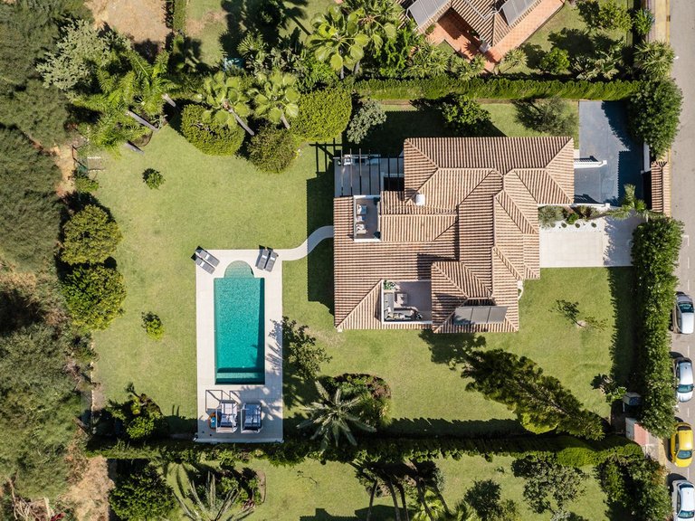 Villa for Sale in Estepona, Malaga 33