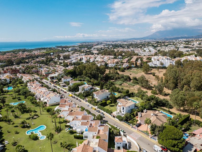 Villa for Sale in Estepona, Malaga 34