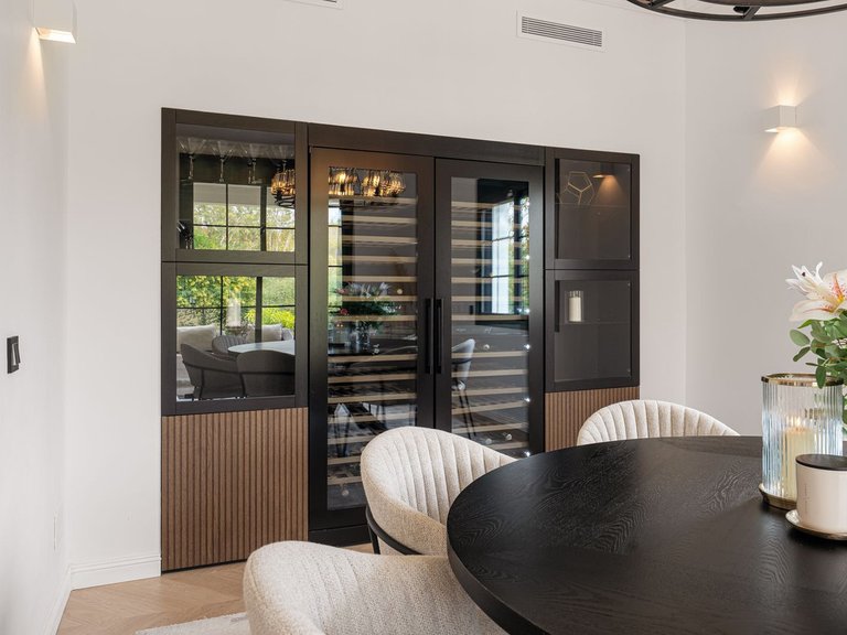 Villa for Sale in Estepona, Malaga 7