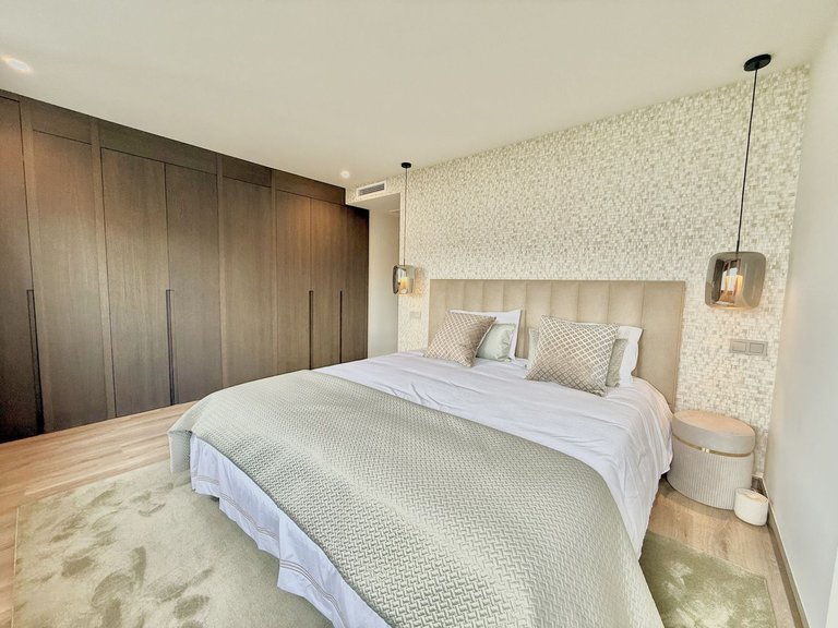 Apartment for Sale in Puerto Banús, Malaga 23