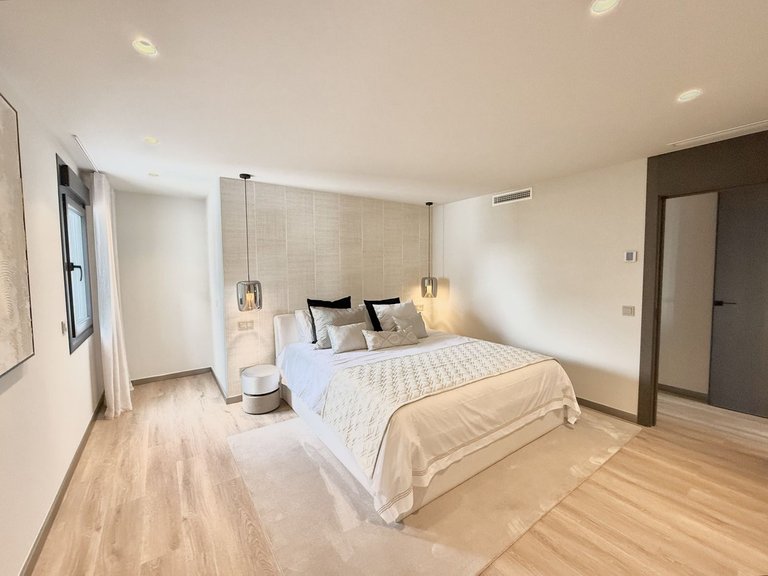 Apartment for Sale in Puerto Banús, Malaga 26