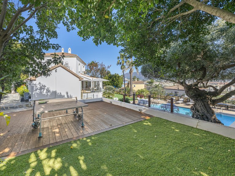 Villa for Sale in La Duquesa, Malaga 11