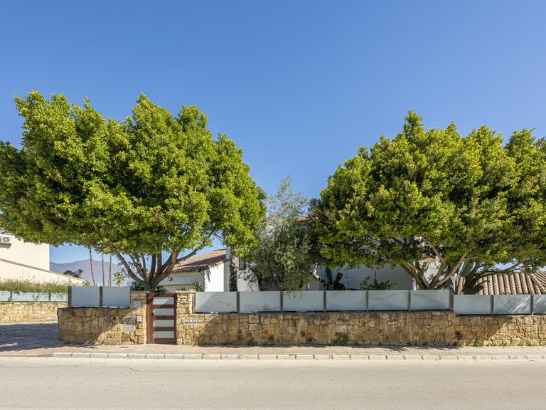 Villa for Sale in La Duquesa, Malaga 16