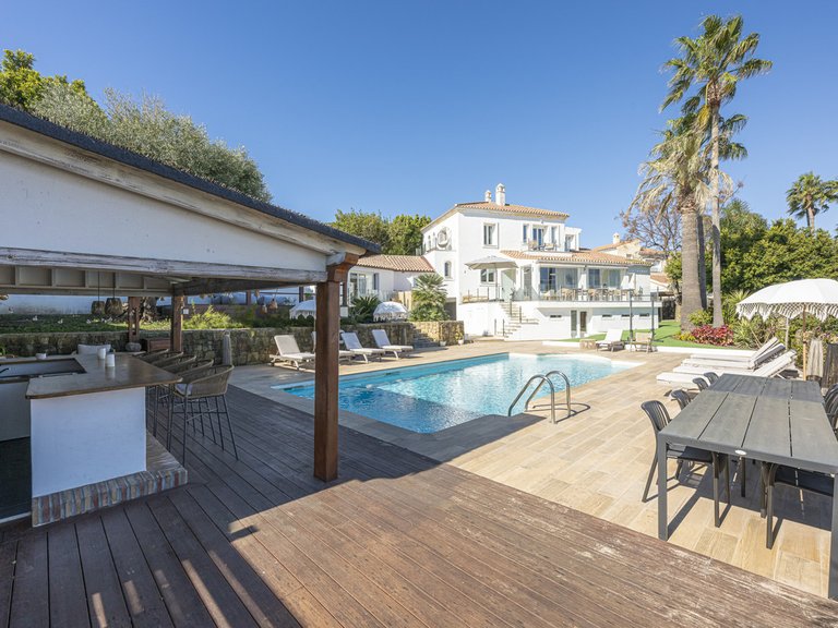 Villa for Sale in La Duquesa, Malaga 2