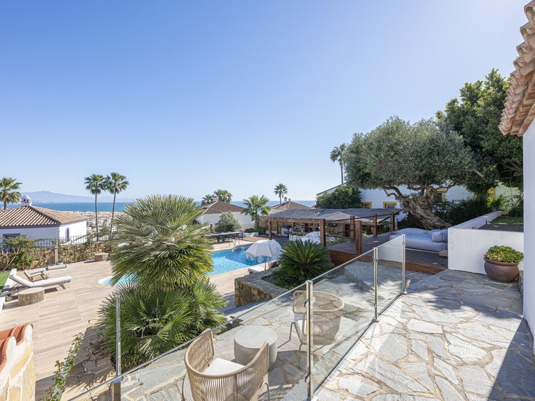 Villa for Sale in La Duquesa, Malaga 23