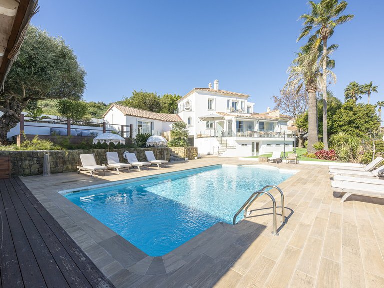 Villa for Sale in La Duquesa, Malaga 27
