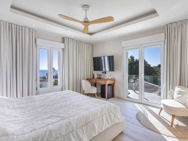 Villa for Sale in La Duquesa, Malaga 49