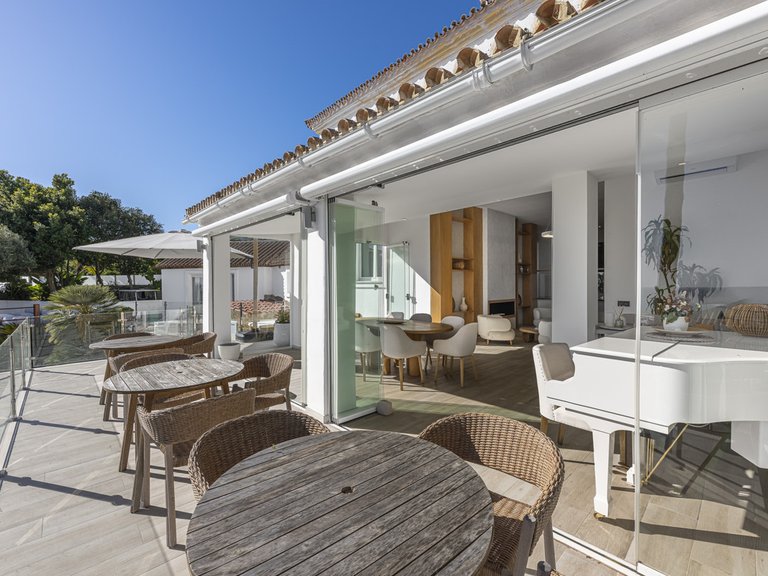 Villa for Sale in La Duquesa, Malaga 5