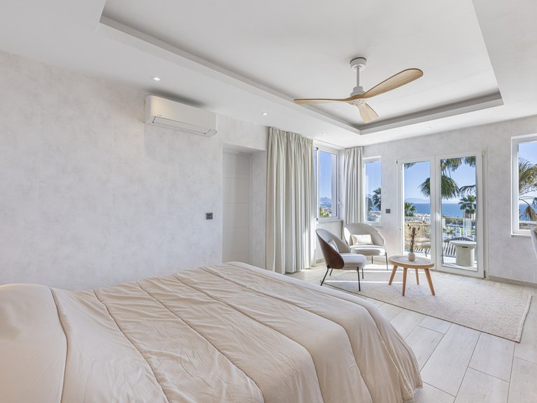 Villa for Sale in La Duquesa, Malaga 50